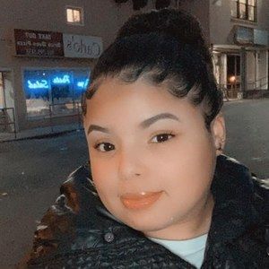 Meet your Posher, Ashly